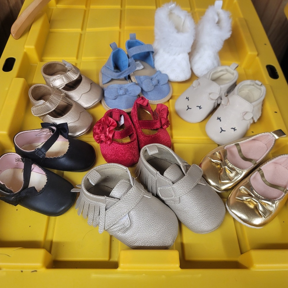 Baby Girl Shoe Lot 8 Pair Gold Red Blue White Black Mary Jane Moccasin Bootie
